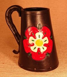 War Of The Roses Leather Tankards & Jacks